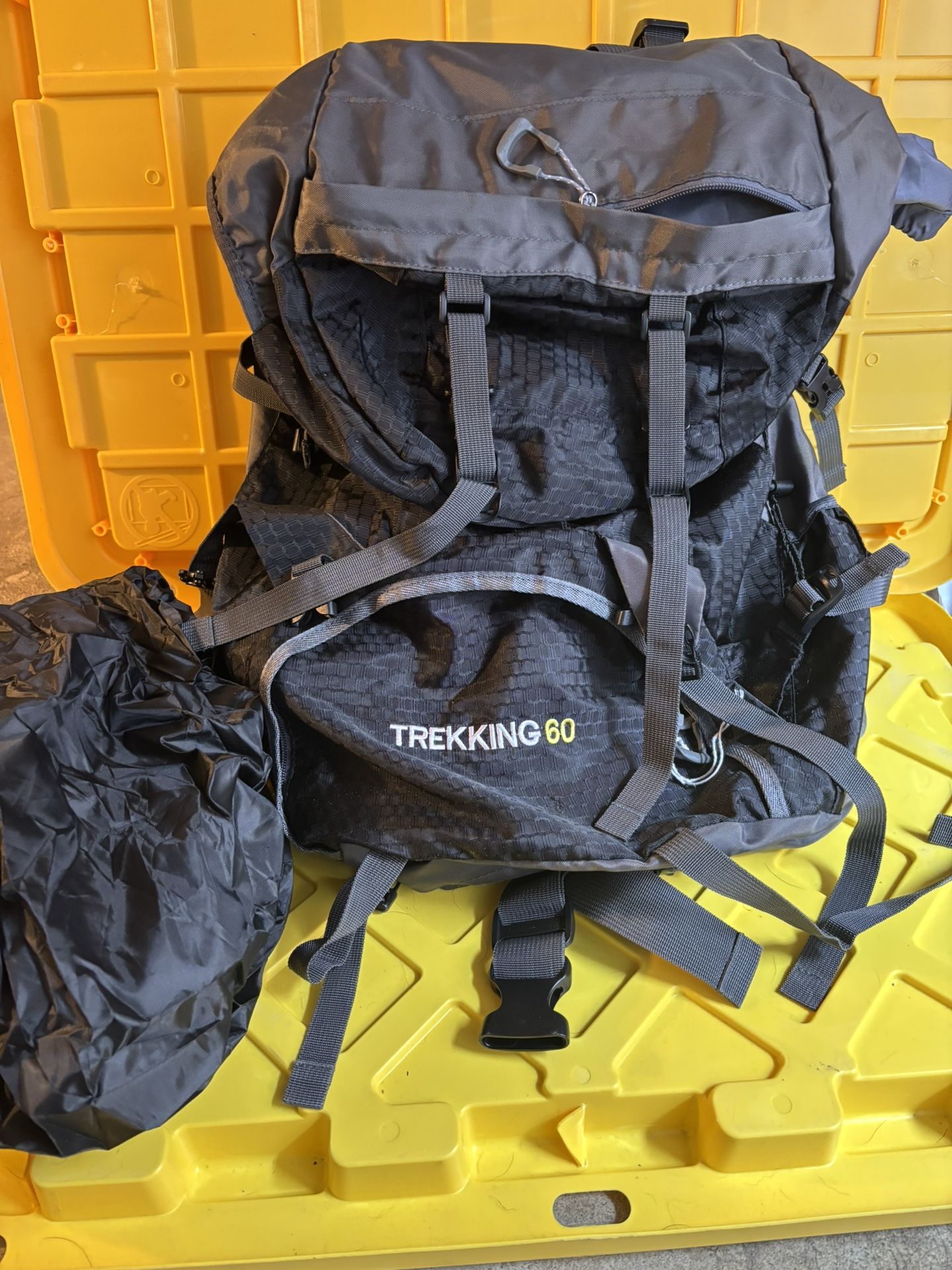 TREKKING60 Hiking And Travel Backpack