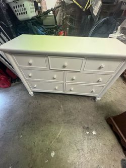 White 7-Drawer Wood Dresser