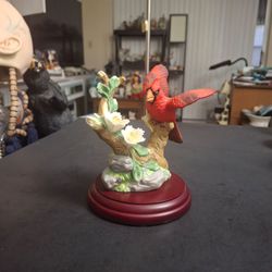 Vintage 1980's Publishers Clearing House Porcelain Red Cardinal Figurine 5.75" Tall In Excellent Condition