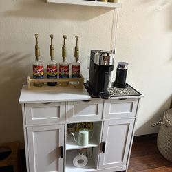Coffee bar/ cabinet