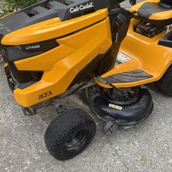 Cub Cadet LT42B Riding Mower 