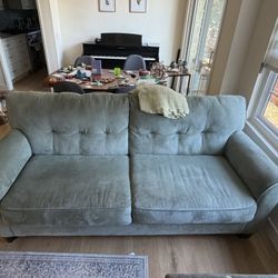 Couch (free)