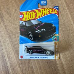 Nissan Skyline GT-R (BCNR33) Hotwheels