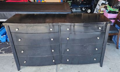 Black dresser
