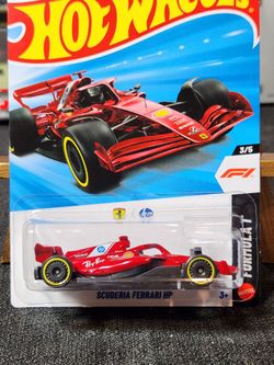 Hot Wheels Scuderia Ferrari HP F1 Team