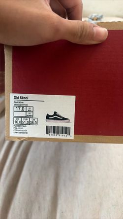 Vans Old Skool Black/White Size 17