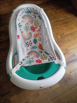 Fisher Price Baby Bathtub