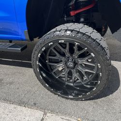 6 Lugs