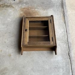 Small Oak Cabinet 