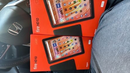 Amazon Fire HD 10 13th Gen 32GB Tablet (x2)