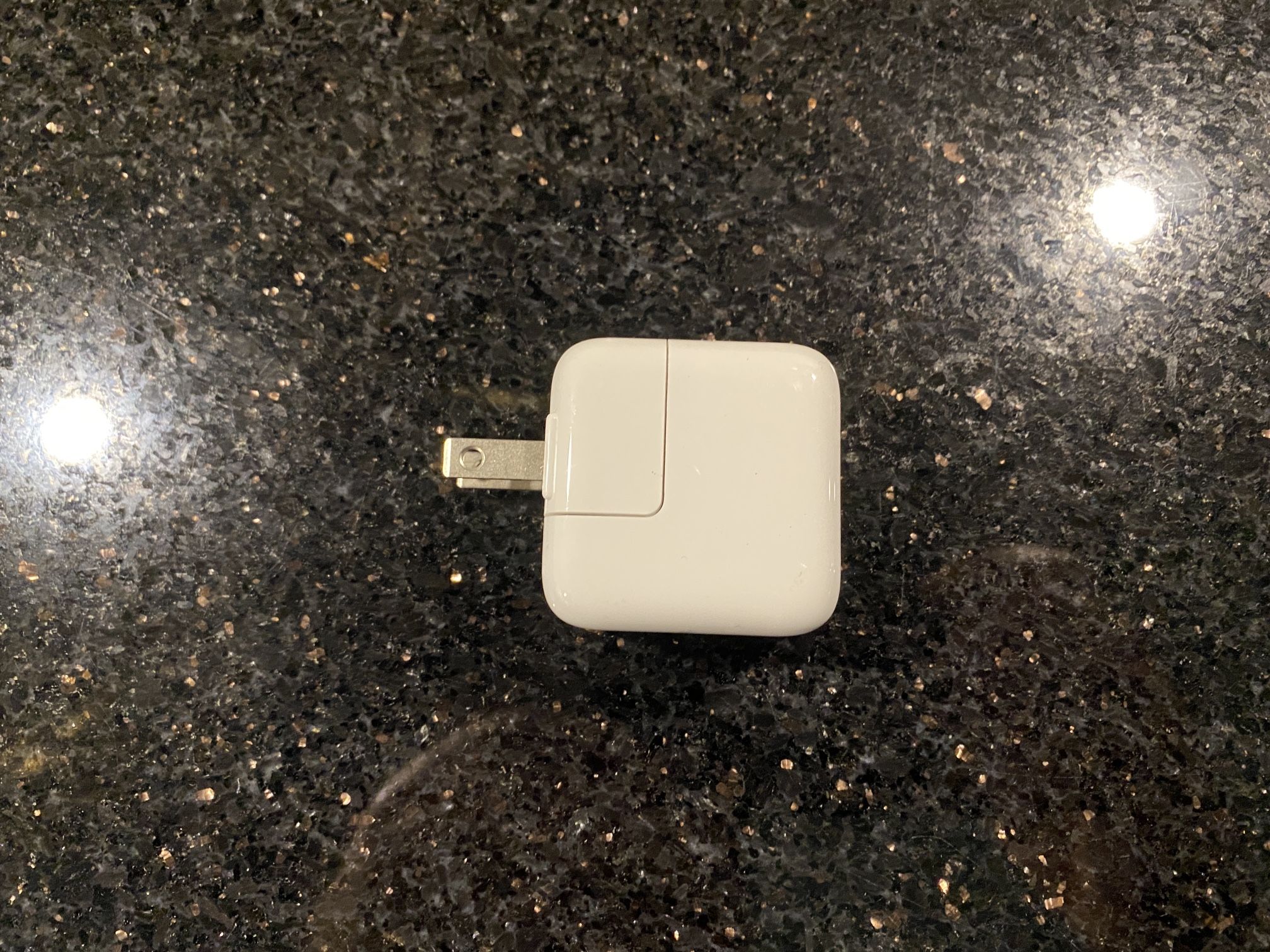 Apple AC Adapter to USB 12W Model A1401 for iPhone & iPad