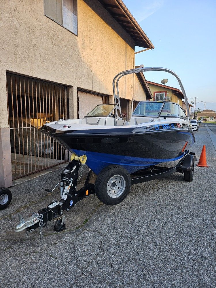 2017 YAMAHA AR190
