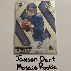Jaxson Dart New York Giants QB Mosaic Rookie Card. 