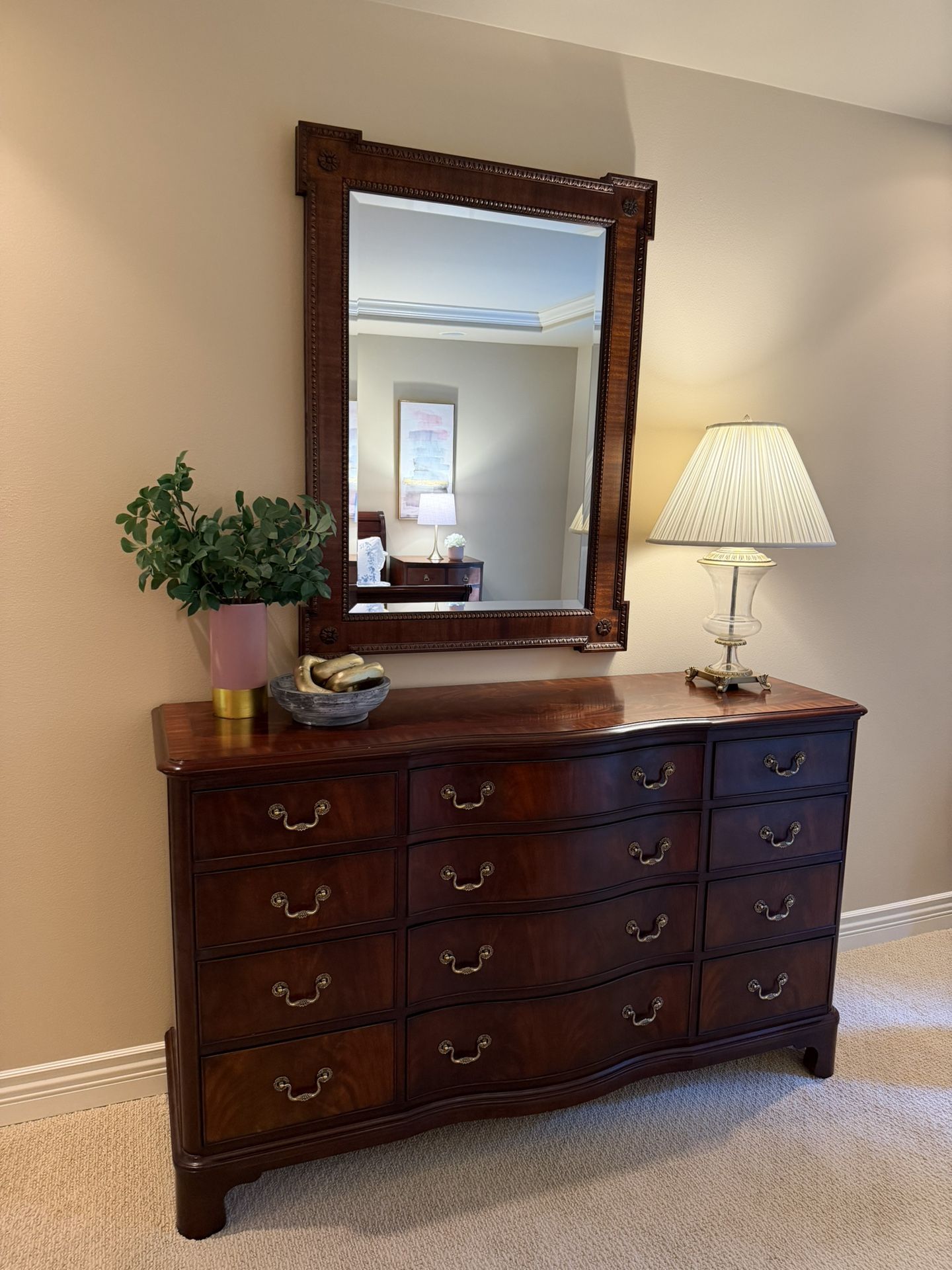 Ethan Allen Dresser In Great Condition