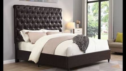 Nice 6 foot Tall brown Queen bed!