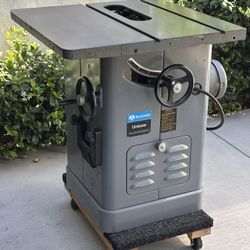 Delta Rockwell 10” Unisaw - Excellent