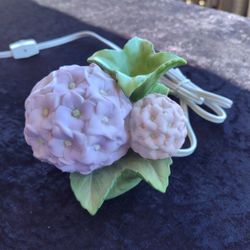 Vintage Bisque Porcelain Hydrangea Flower Accent Lamp