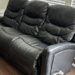 La-Z-boy  Leather Reclining Sofa & Loveseat 