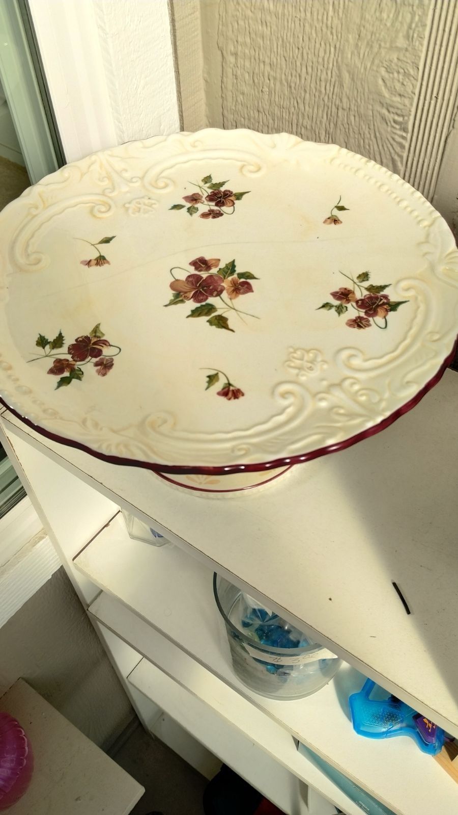Elegant Capriware Cake/Cupcake Stand