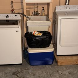 Samsung 4.5 cu. ft. Top Load Washer & 7.2 cu. ft. Gas Dryer Set, White