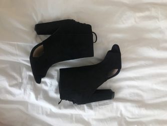 Open-toe ankle boot heels (SUPER CUTE)