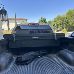 Husky Tool Box 