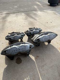 OEM G37 Akebono Calipers