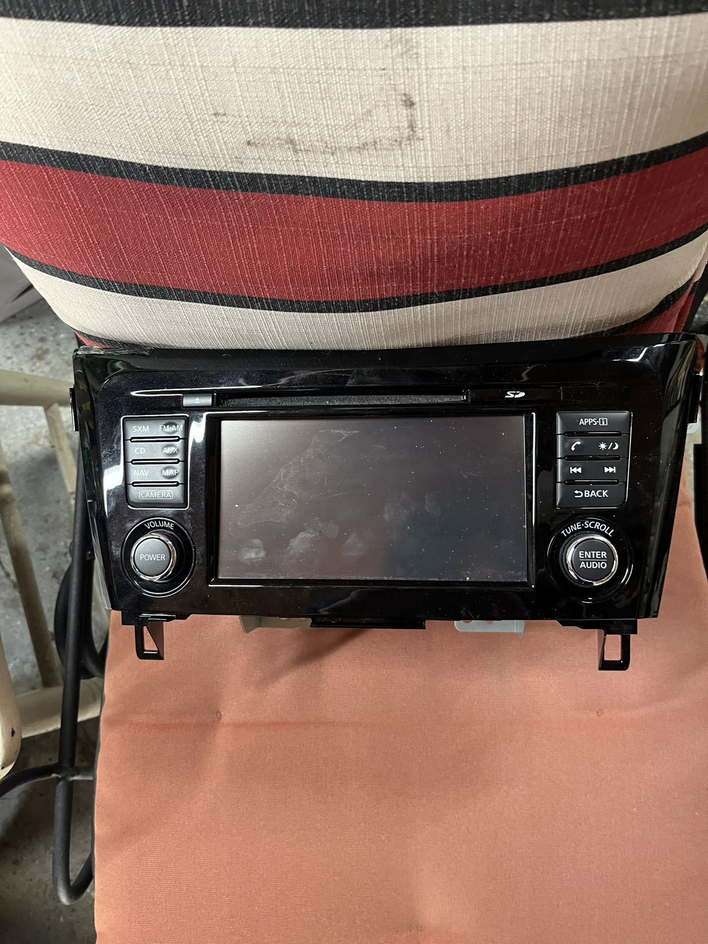 Rogue Bose Audio Head Unit