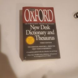 The Oxford New Desk Dictionary And Thesaurus 