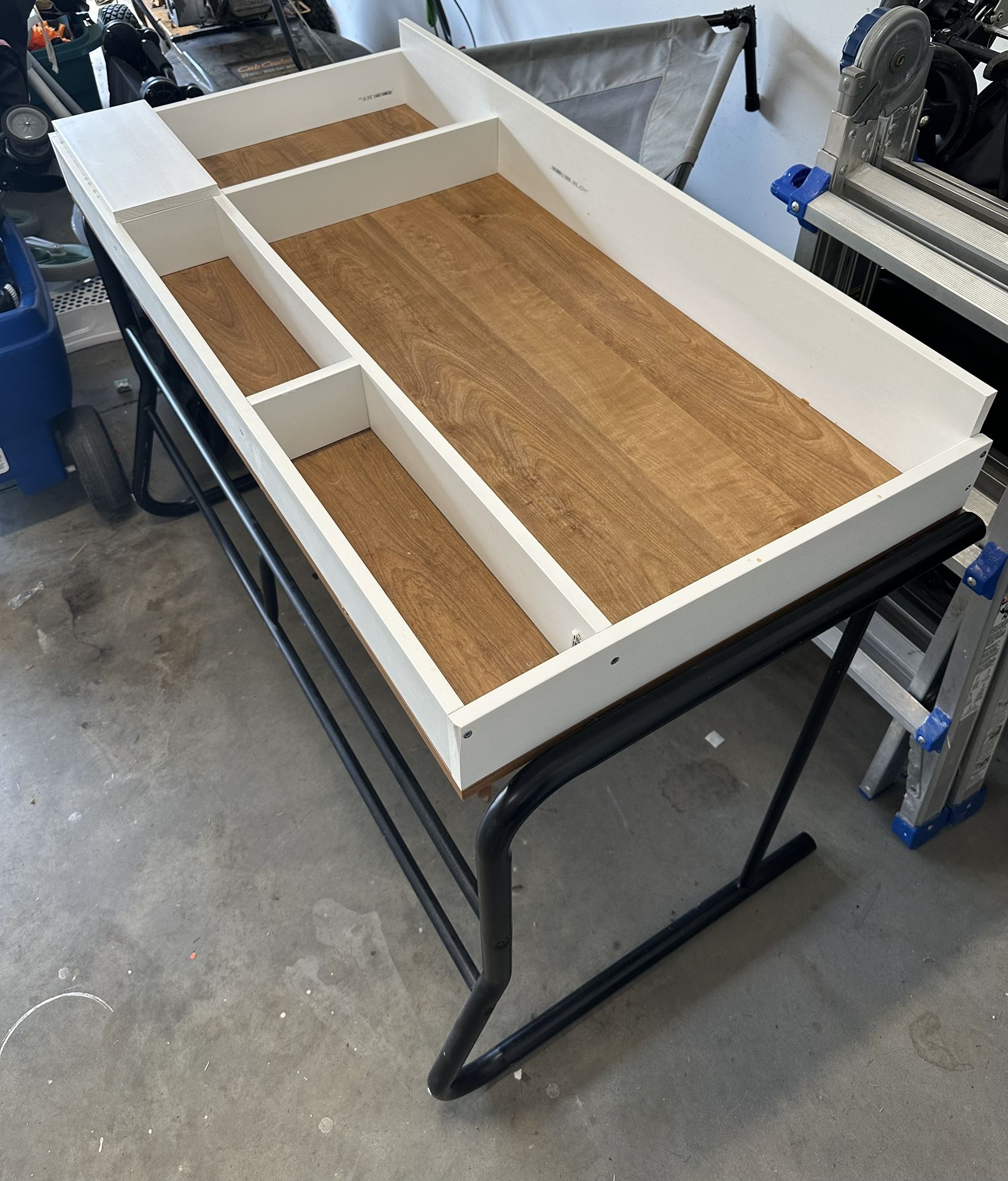 Changing Table & Organizer