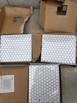 Wall tile