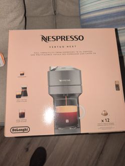 Nespresso Vertuo Next Coffee Machine by De'Longhi