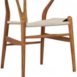4 solid wood wishbone dining chairs