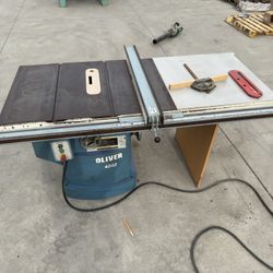 Oliver 4040 Table Saw