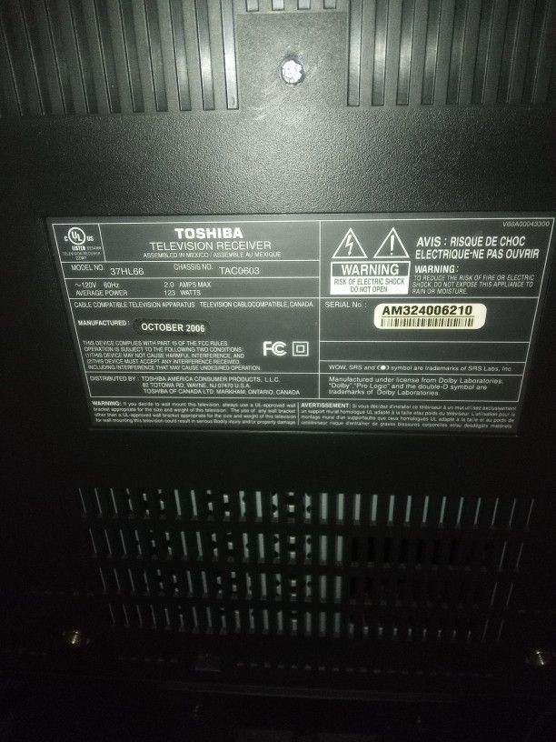 37 Inch Toshiba Flat Screen 