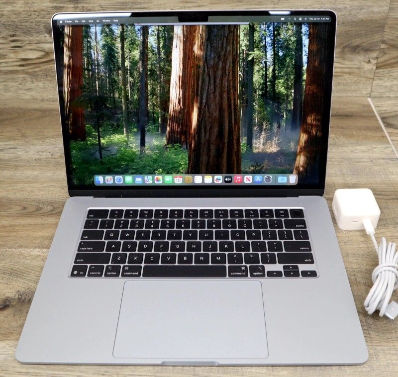 🚀 MacBook Air 15" M2 24GB/1TB Beast