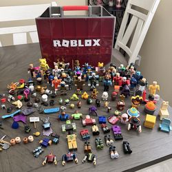 Roblox figures