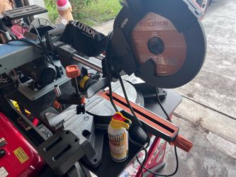 Evolution miter saw