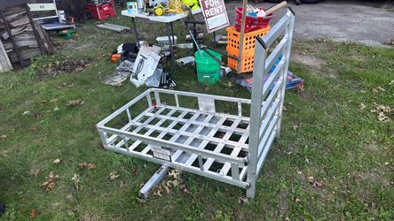 Aluminum Hitch Cargo Carrier Rack