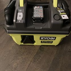 Ryobi 3 Gallon Wet/Dry Vac