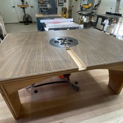 Custom Router Table Stand + Black Decker 1 1/2 HP