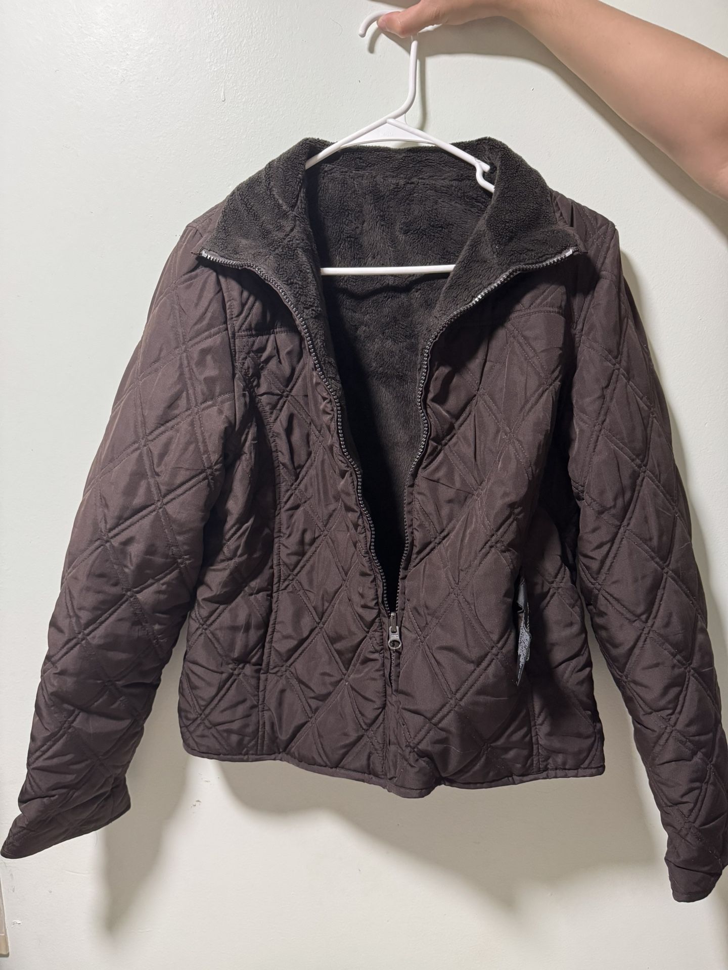 Weatherproof Women's Jacket Size Medium Fuzzy Inside Keep Warm In Winter