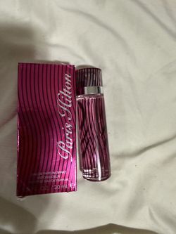 Paris Hilton perfume