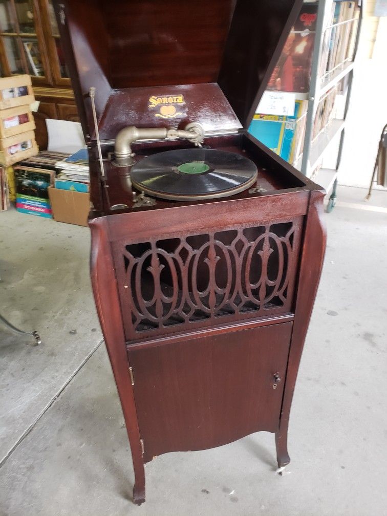 Antique SONORA Victrola-style 78-RPM Record Player Stand Alone Cabinet Complete