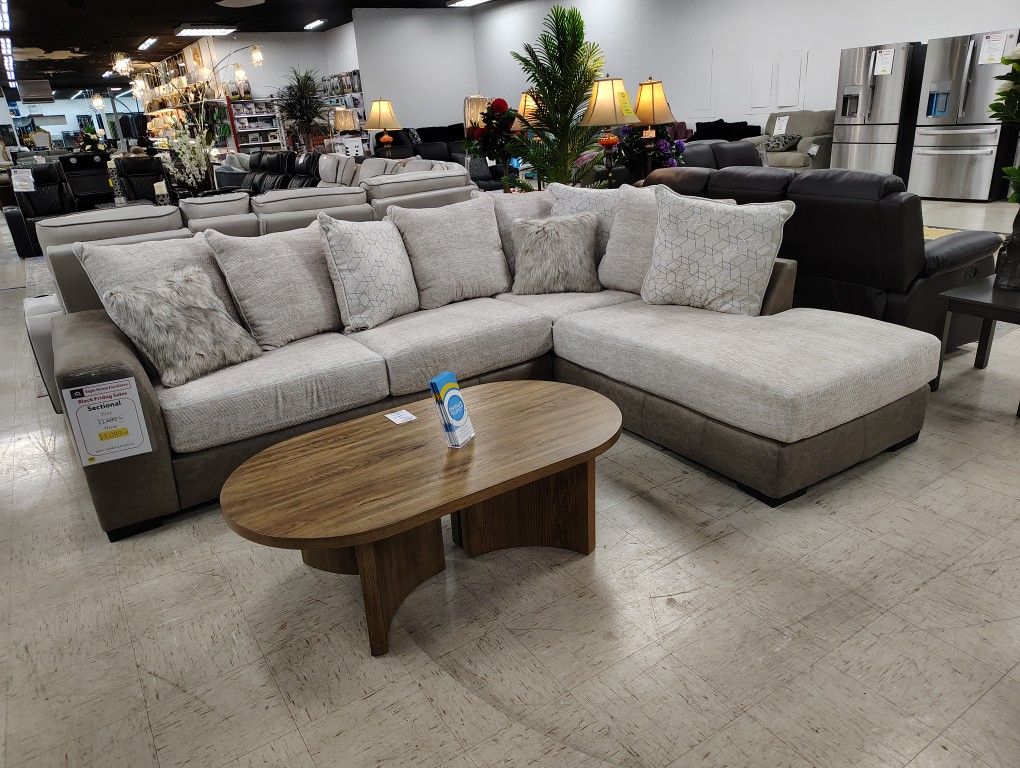 Sectional $1099.99