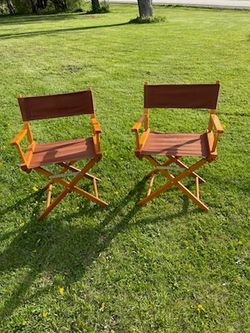 2 Director Chairs