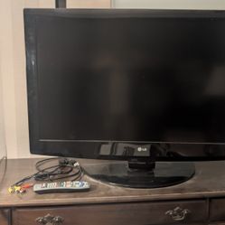 LG 42" LCD  -HDTV
