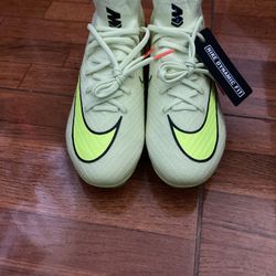 Nike Zoom Mercurial Superbly 10 Elite (Men Size 4.5)