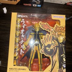 Naruto figure