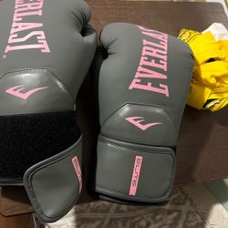 Boxing Gloves And Wraps 